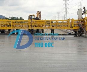 Máy rải bê tông xi măng CF1250H